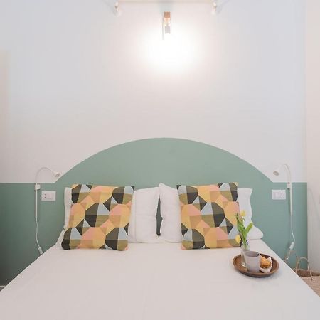 A Step From The Dome Apartment By Rent All Комо Екстериор снимка