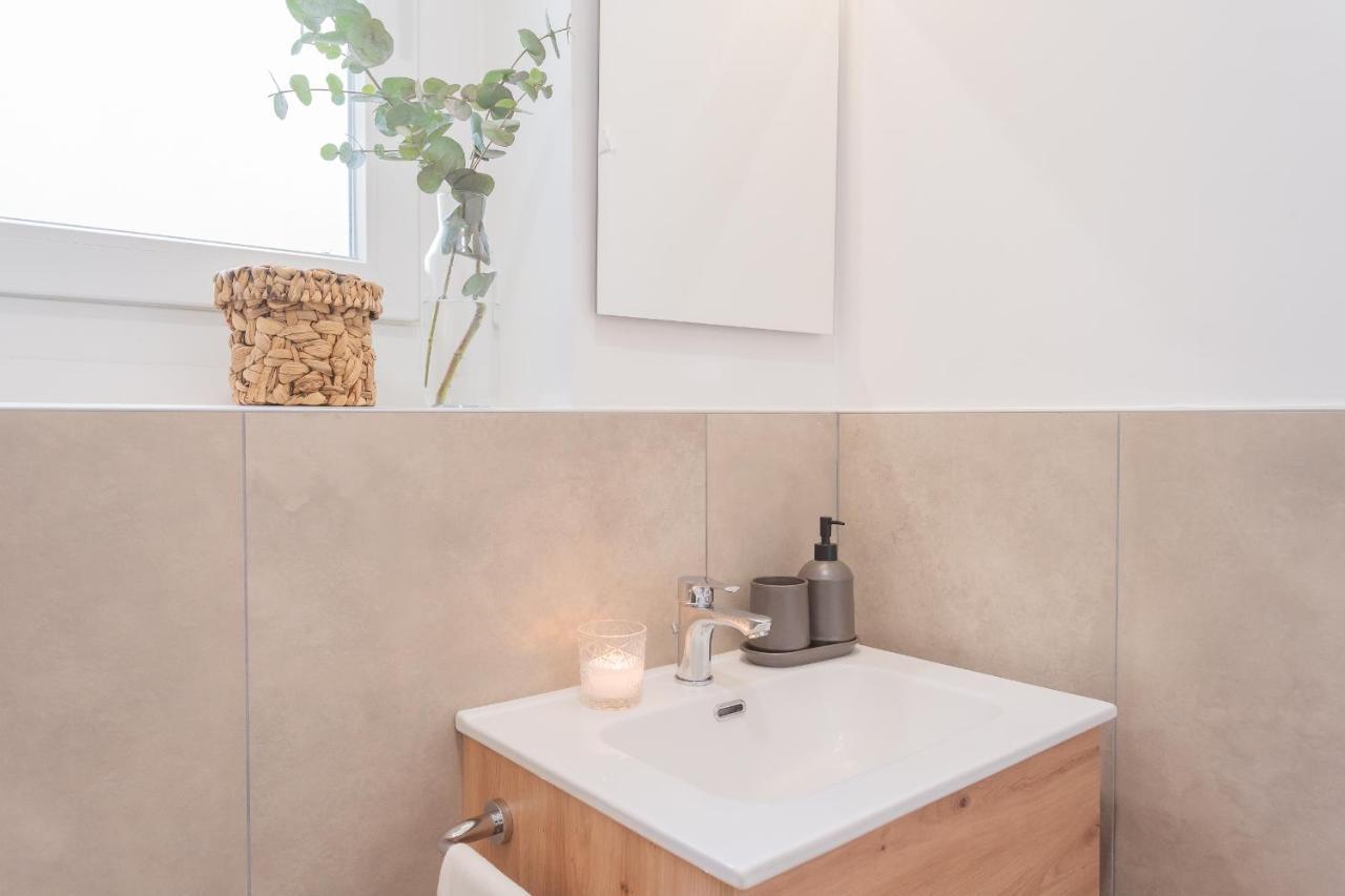 A Step From The Dome Apartment By Rent All Комо Екстериор снимка